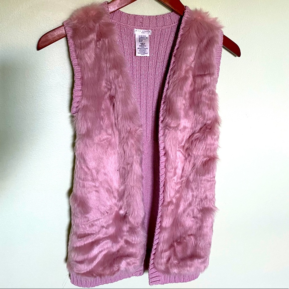 Girls’ Max Studio Kids Sweater Vest